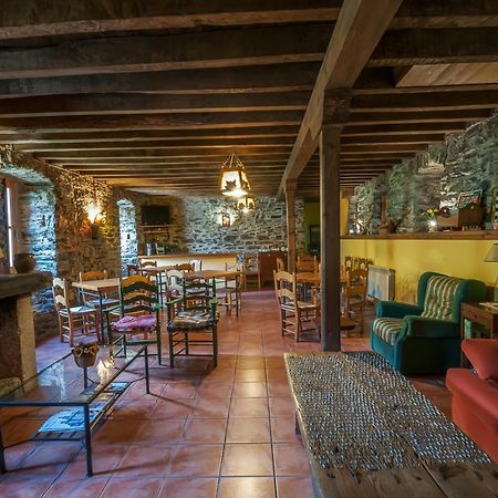 Hotel Rural El Urogallo Murias de Paredes Luaran gambar