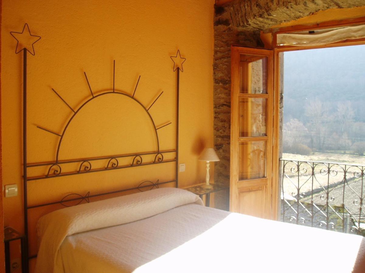 Hotel Rural El Urogallo Murias de Paredes Luaran gambar