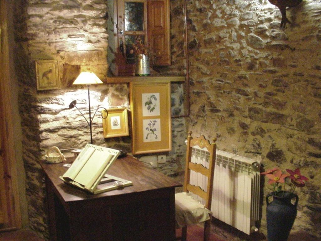 Hotel Rural El Urogallo Murias de Paredes Luaran gambar
