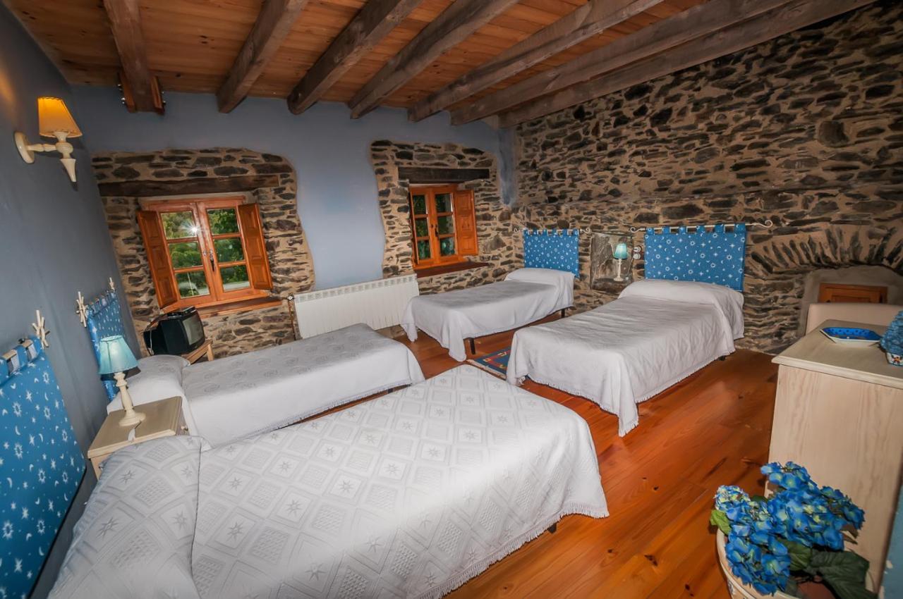 Hotel Rural El Urogallo Murias de Paredes Luaran gambar